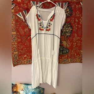 White Lightweight Coverup Vacation Embroidered Dress Lounge Pool Beach